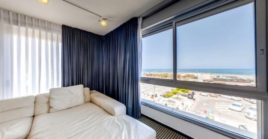 Beach Luxury Apartments And Suites Tel Aviv Exterior photo